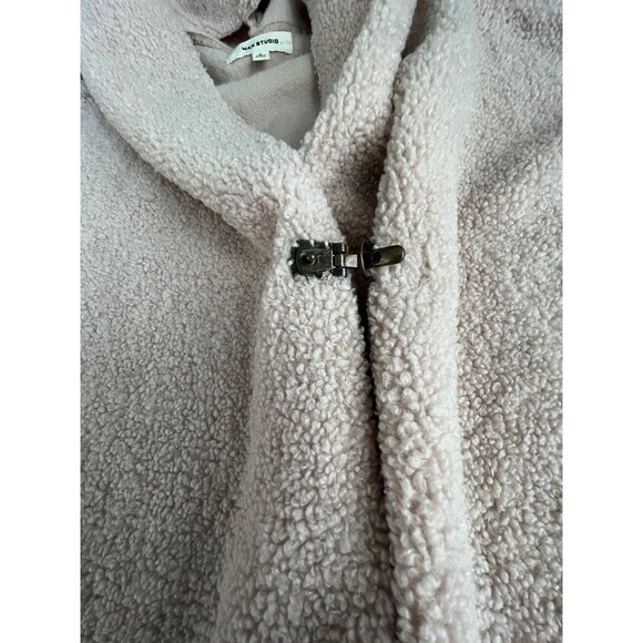 Max Studio Hooded Faux Fur‎ Shearling 3 Clasp Coat Large - Picture 3 of 6